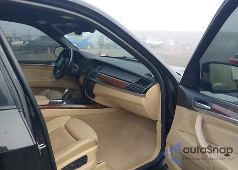 2012 BMW X5 xDrive35I/xDrive35I Premium/xDrive35I Sport Activity z USA, uszkodzony, nr VIN 5UXZV4C52CL751237